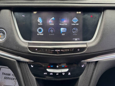 2017 Cadillac XT5 Luxury