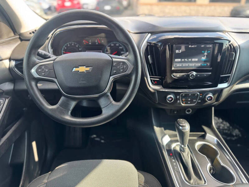 2018 Chevrolet Traverse LS