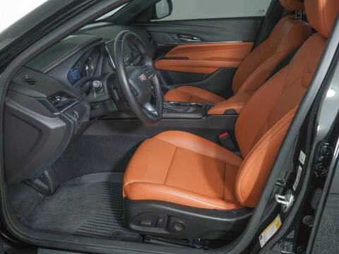 2025 Cadillac CT4 Premium Luxury