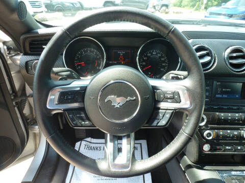 2016 Ford Mustang V6