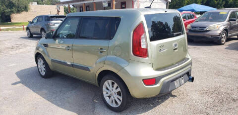 2012 Kia Soul +