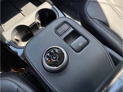 2022 Ford Mustang Mach-E Select