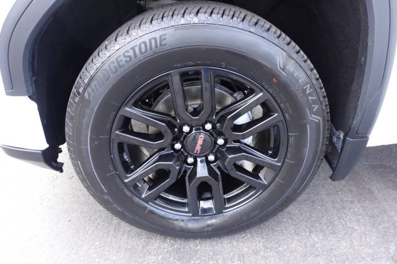 2024 GMC Sierra 1500 Elevation Standard