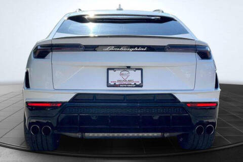 2023 Lamborghini Urus S