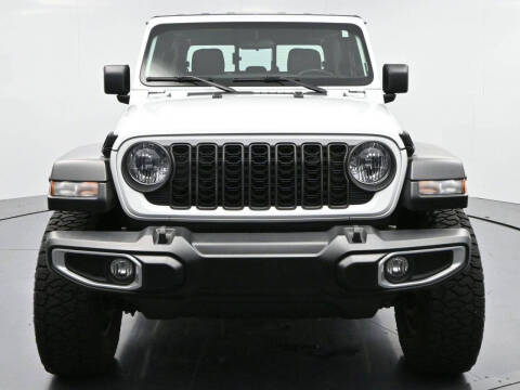 2024 Jeep Gladiator Sport