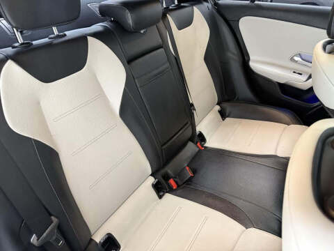 2019 Mercedes-Benz A-Class A 220