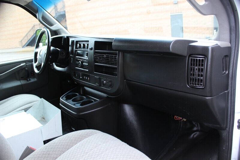 2017 Chevrolet Express 3500