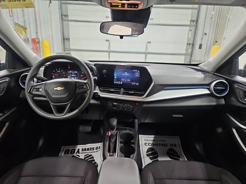 2024 Chevrolet Trax LS