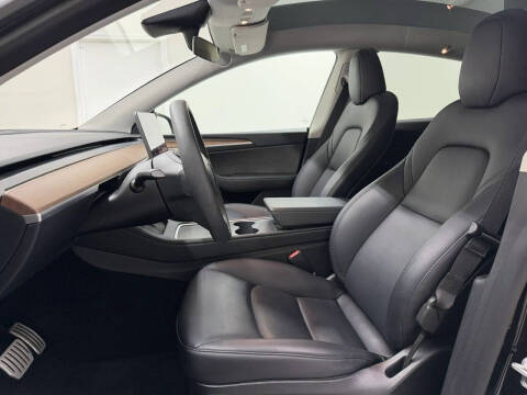 2023 Tesla Model Y Performance