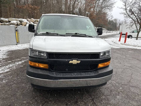 2021 Chevrolet Express 2500