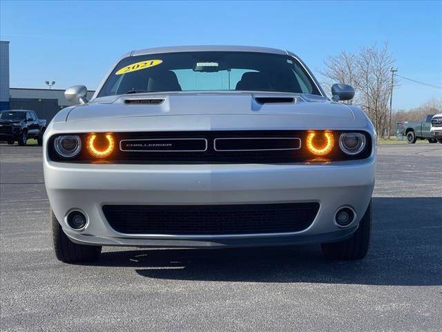 Used 2021 Dodge Challenger SXT with VIN 2C3CDZAG8MH630842 for sale in Benton Harbor, MI
