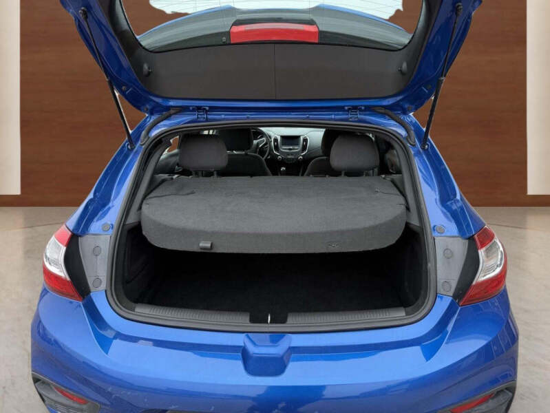 2018 Chevrolet Cruze LT Auto