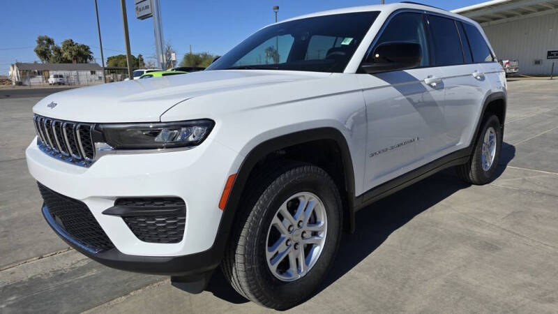 2025 Jeep Grand Cherokee for sale at Finn Auto Group in Blythe CA