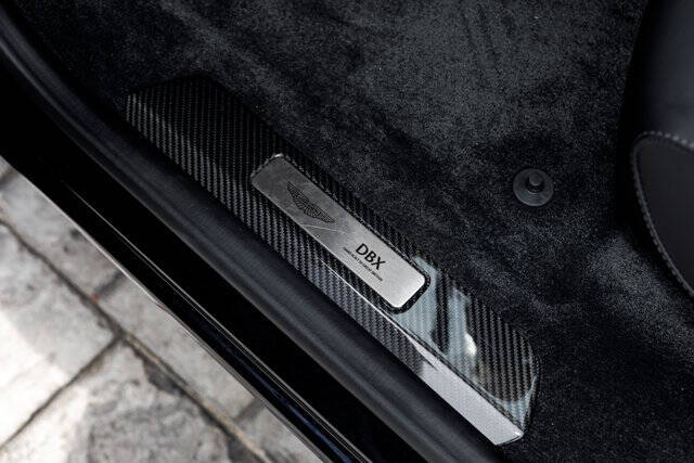 2025 Aston Martin DBX 707
