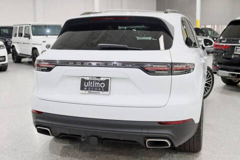 2022 Porsche Cayenne