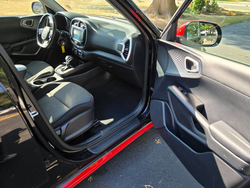 2020 Kia Soul GT-Line