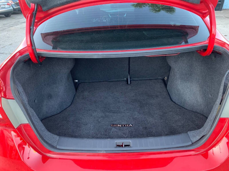 2019 Nissan Sentra SR