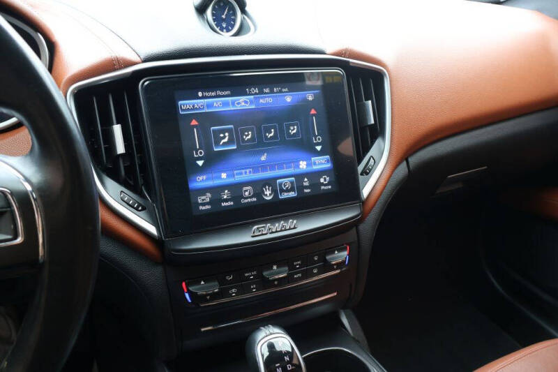 2017 Maserati Ghibli