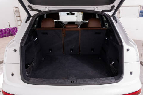 2018 Audi Q5 2.0T quattro Premium Plus