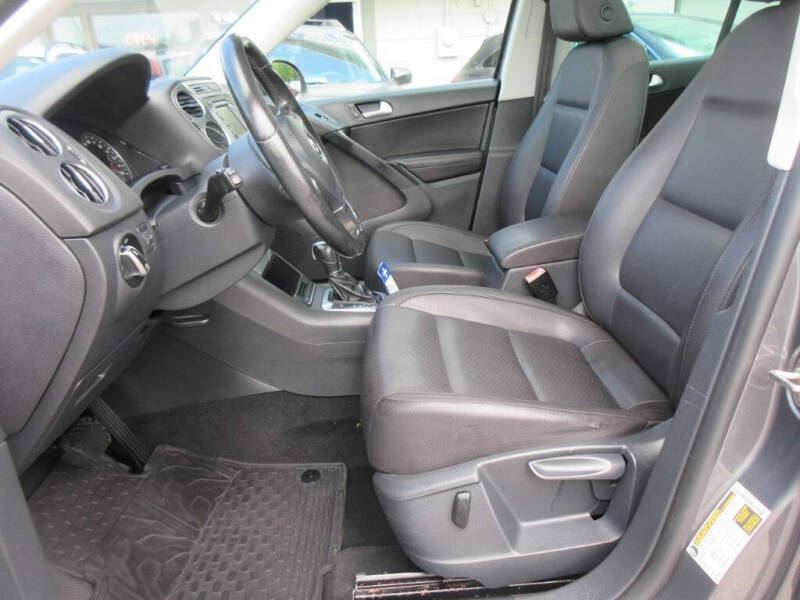 2013 Volkswagen Tiguan SE