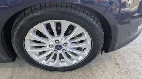 2017 Ford C-MAX Hybrid SE