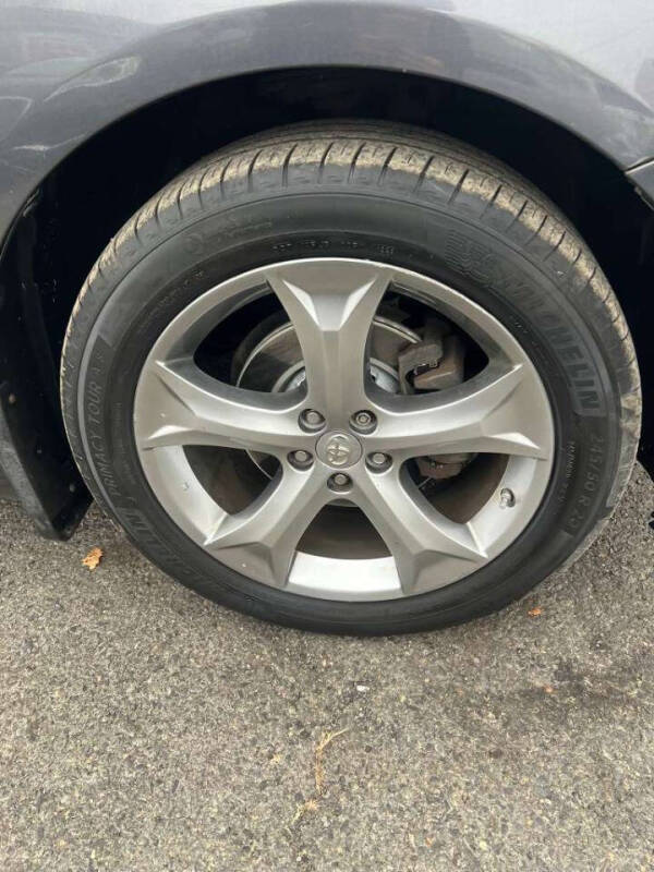 2013 Toyota Venza LE