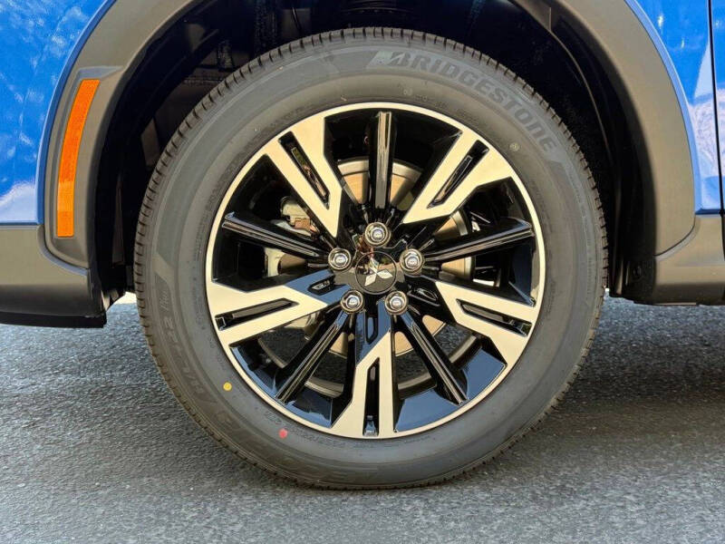 2026 Mitsubishi Eclipse Cross SE