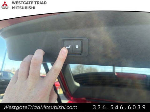 2025 Mitsubishi Outlander PHEV SEL