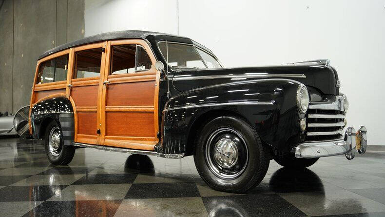1948 Ford Super Deluxe
