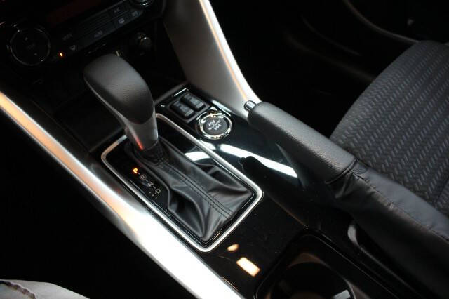 2026 Mitsubishi Eclipse Cross LE