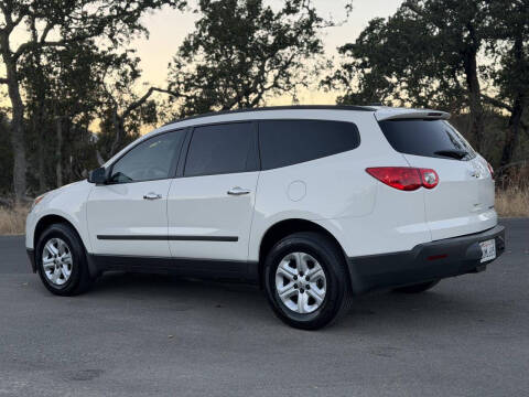 2011 Chevrolet Traverse LS