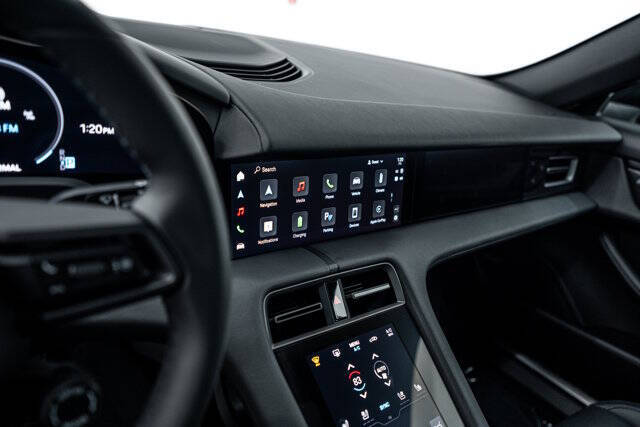 2025 Porsche Taycan 4