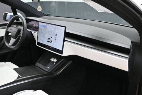 2023 Tesla Model X Plaid