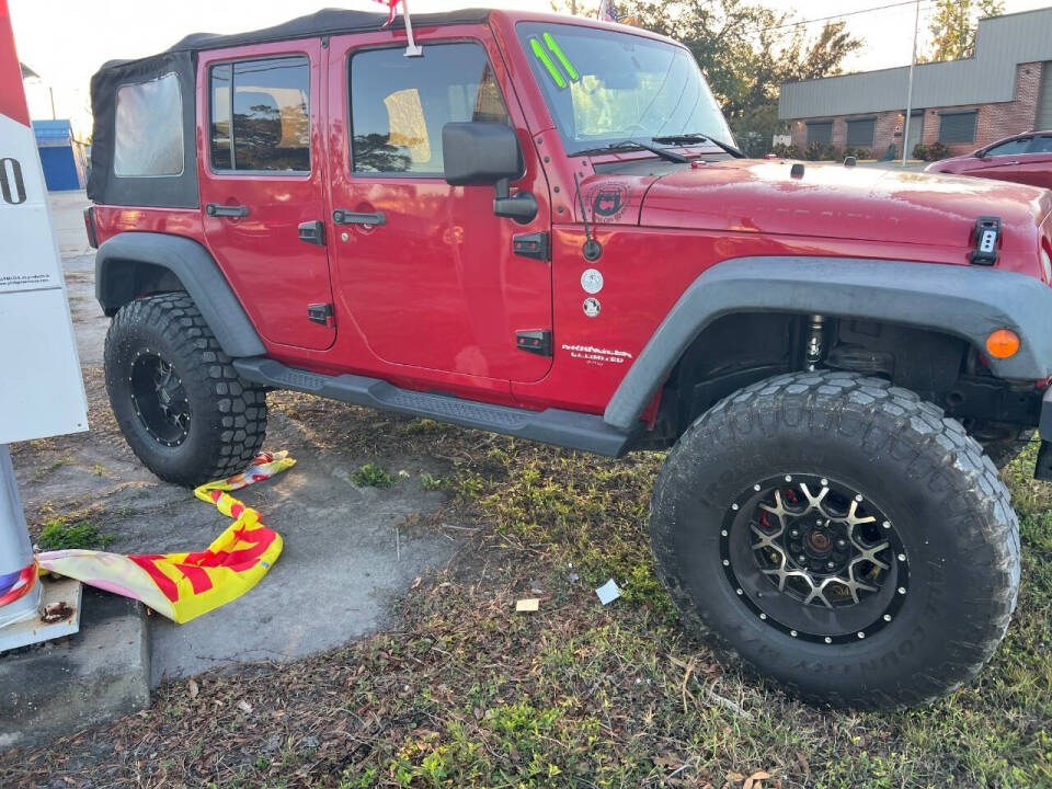 2011 Jeep Wrangler Unlimited Sport photo 4