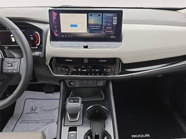 2025 Nissan Rogue SL