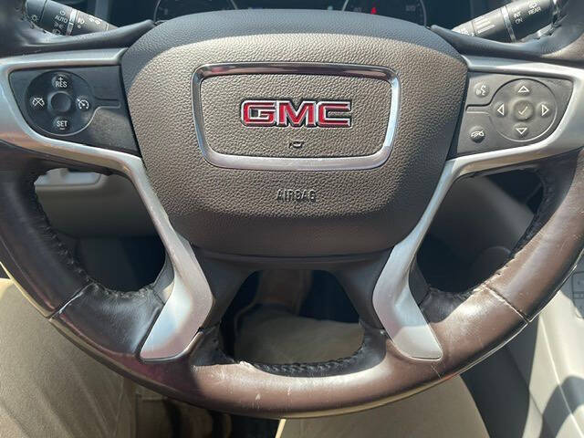 2017 GMC Acadia SLT-1