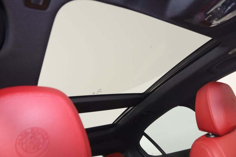 2023 Alfa Romeo Stelvio Veloce