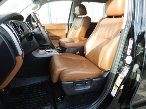 2013 Toyota Sequoia Platinum