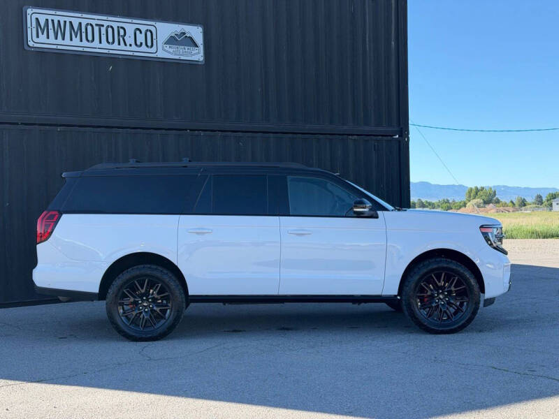 2025 Ford Expedition MAX Platinum
