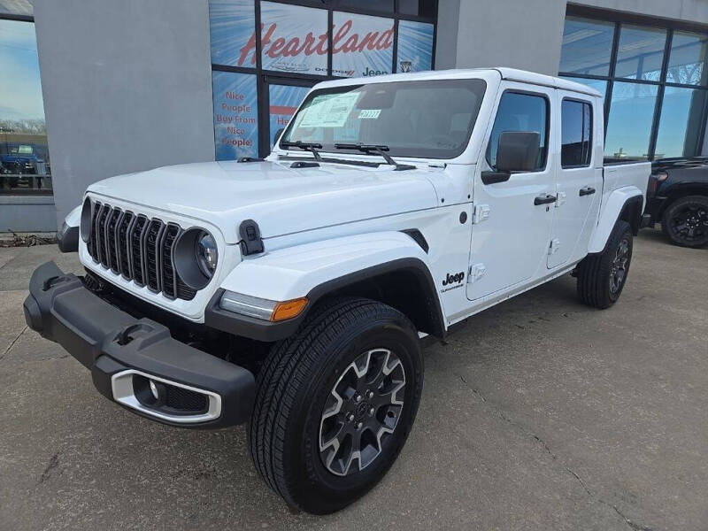 2026 Jeep Gladiator Sahara