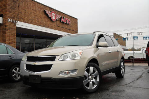 2009 Chevrolet Traverse for sale at JT AUTO in Parma OH