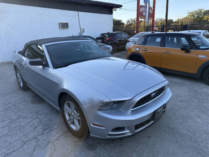 2014 Ford Mustang V6