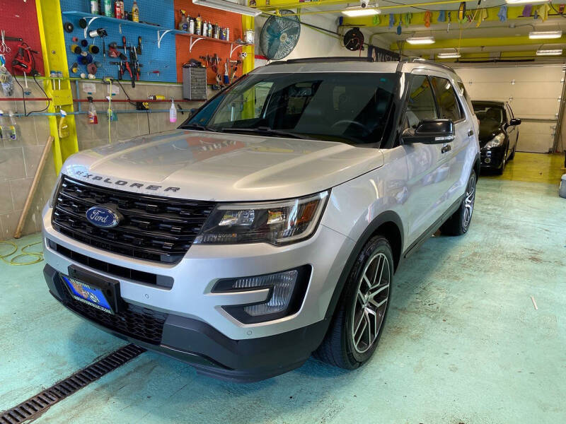 2016 Ford Explorer Sport