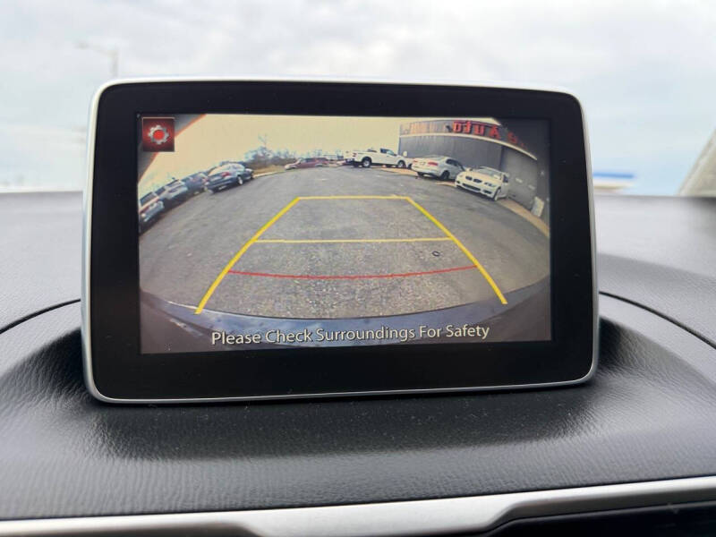 2015 Mazda MAZDA3 i Touring