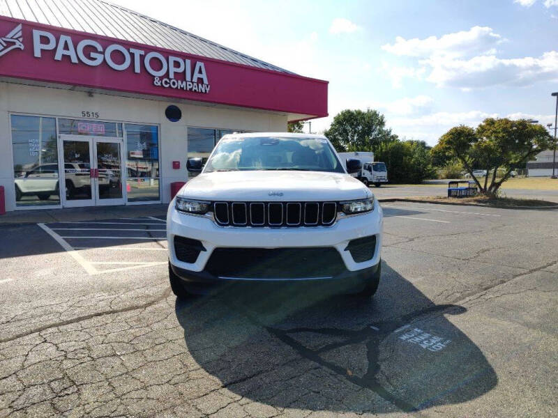 2023 Jeep Grand Cherokee Laredo