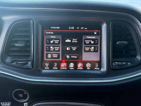 2016 Dodge Challenger R/T Scat Pack