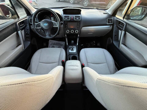 2016 Subaru Forester 2.5i