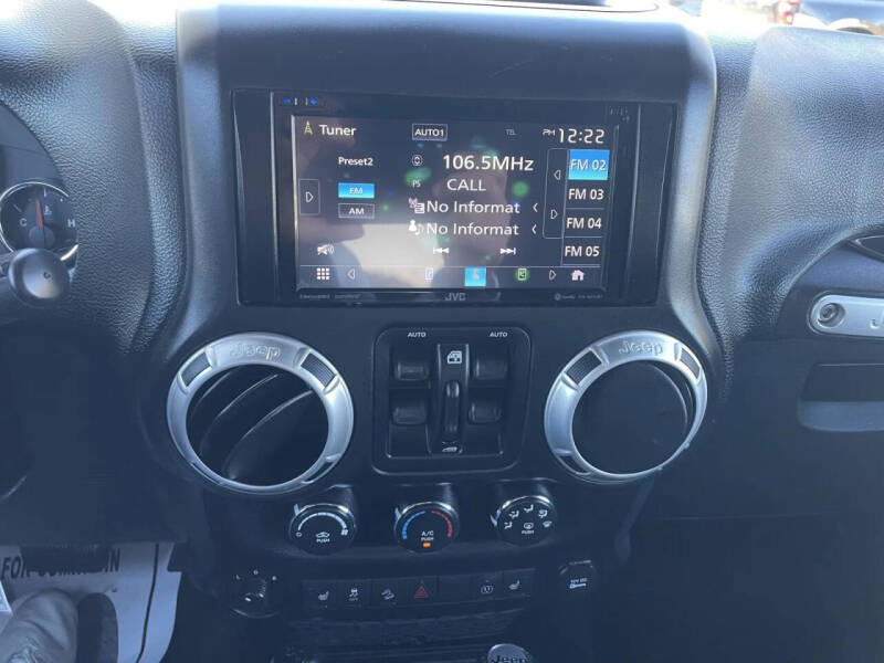 2016 Jeep Wrangler Unlimited Sahara