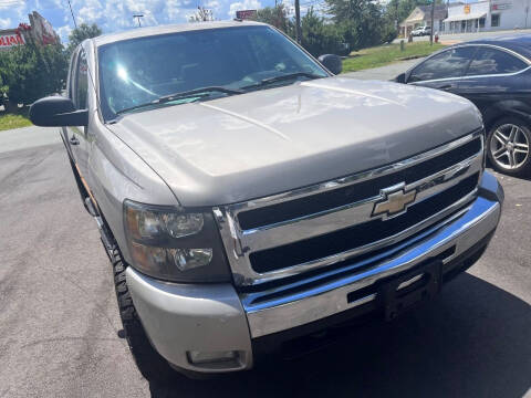 2008 Chevrolet Silverado 1500 for sale at Moore's Motors in Burlington NC