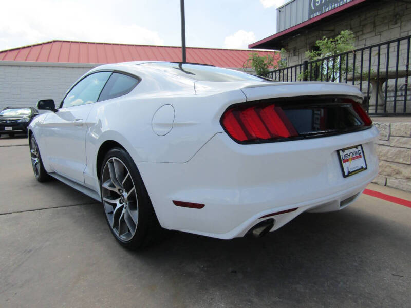 2015 Ford Mustang V6